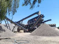 mobile crusher for high-abrasion rock crushing.webp