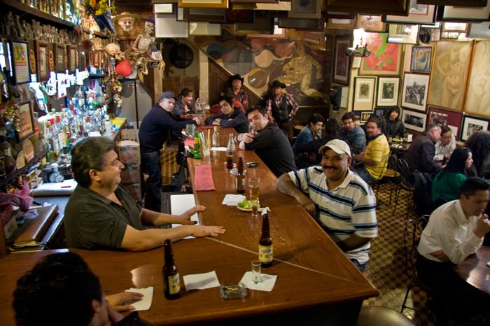 cantina_mexicana.jpg