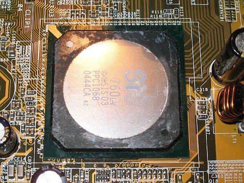 sis-760-old-thermal-grease-removed.jpg