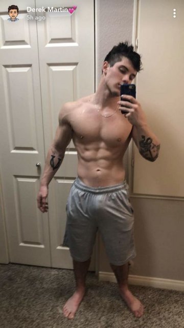 derek3.jpg