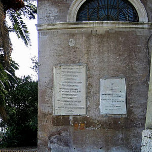 mezzofanti-tomb.jpg