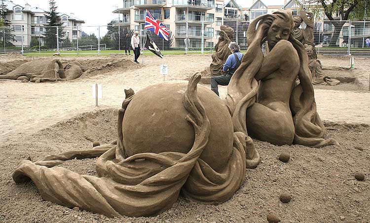 sand_sculptures_09.jpg