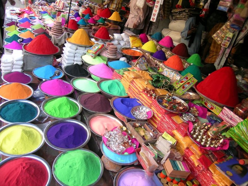 holi.jpg