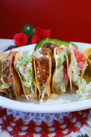 main_courses_mexican_tacos_dorados_300x450.jpg