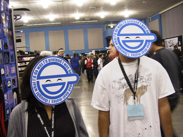 Laughing_Man_Cosplay_by_FoxyGrimReapess.jpg
