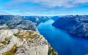 preikestolen-cliff-river-norway-4k-5k-t1.jpg