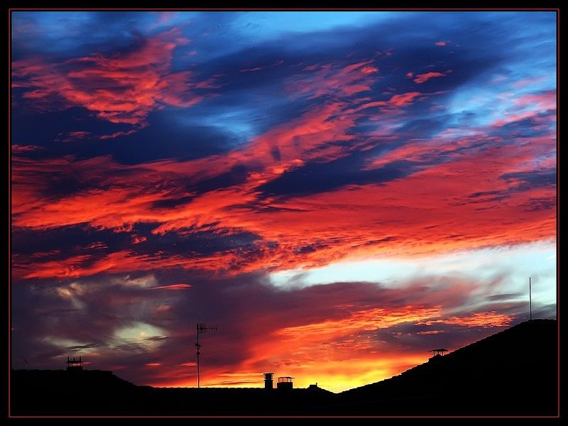 AmanecerLaRevilla.jpg