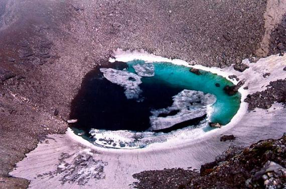 lake-roopkund.jpg