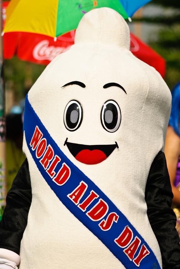 Mascots-Being-Awesome-19.jpg
