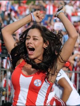 larissariquelme_260x346.jpg