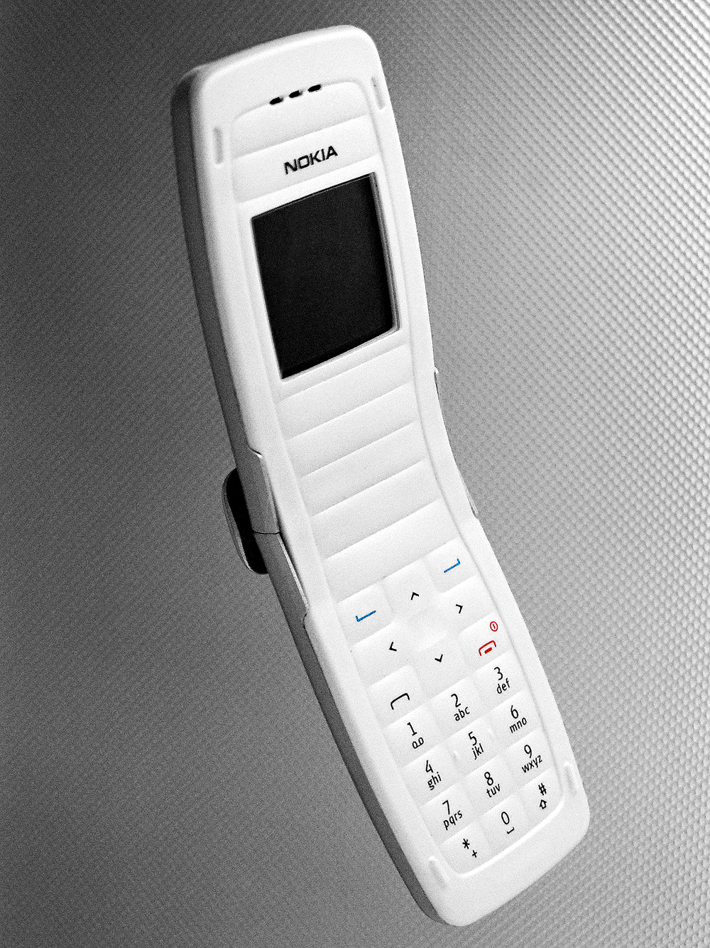 Nokia_2650_abierto.jpg
