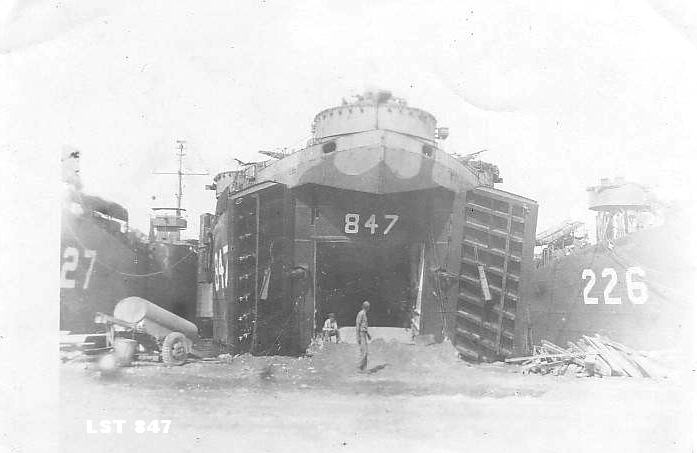 LST847.JPG