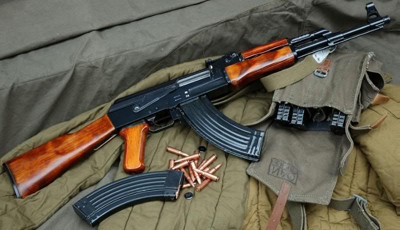 Rifle_AK-47.jpg