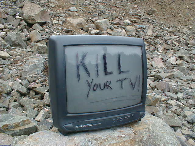 kill_your_tv001.jpg