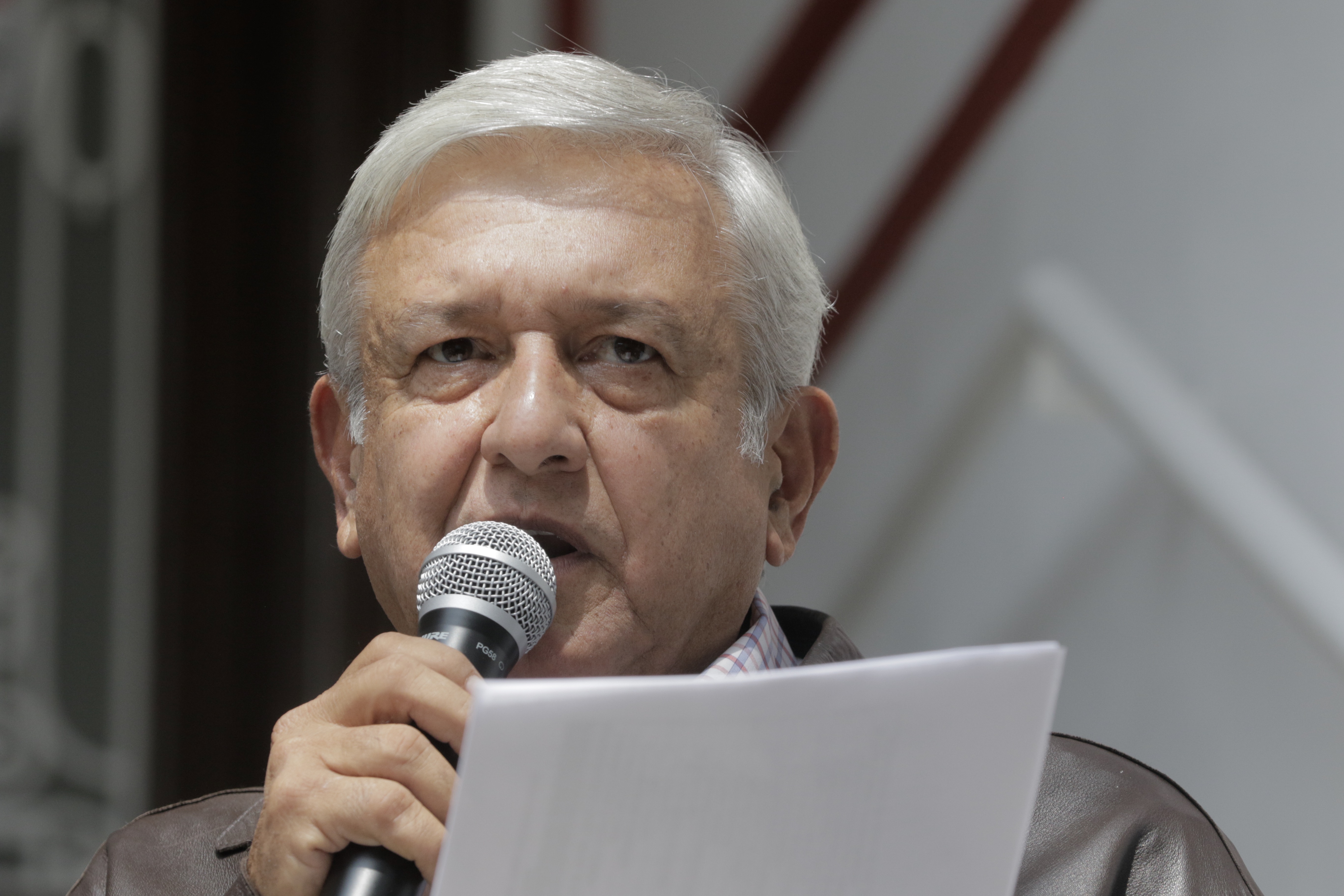 amlo13_63972260.jpg