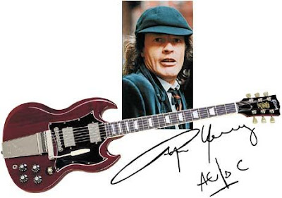 Angus+Young+1.jpg