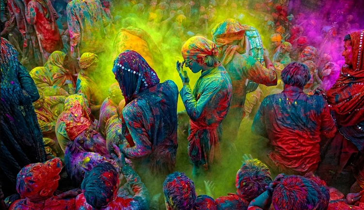 holi.png