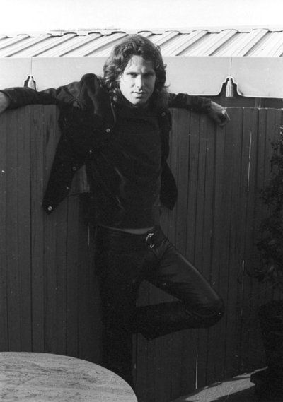 rare_photos_of_famous_people_03_69.jpg