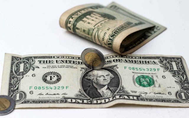 bmv-peso-dolar-640x400.jpg