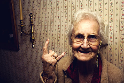 abuela_rockera%255B1%255D.jpg