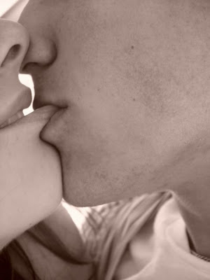 Bite_Me_by_redpolish.jpg