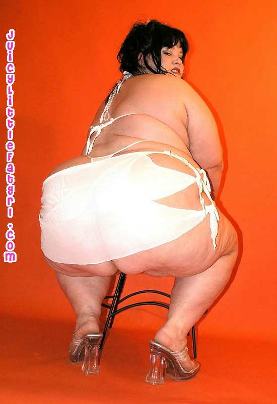 juicy%2Bwhite%2B05.jpg