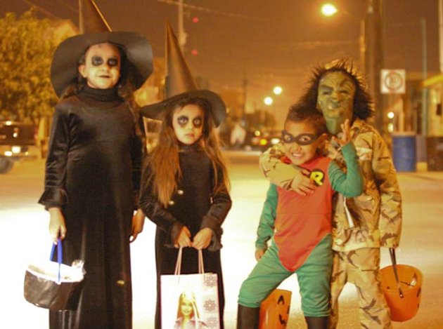 Nios_Halloween4.jpg