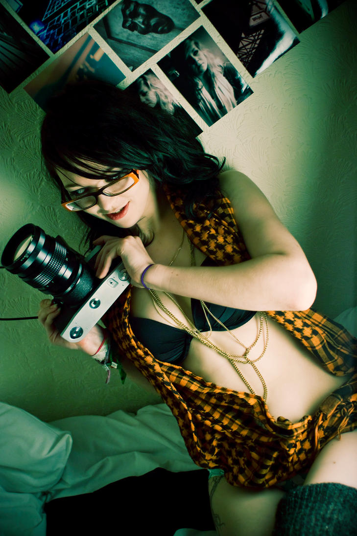 hipster_heather_and_the_kiev60_by_theothercastle-d32sjye.jpg
