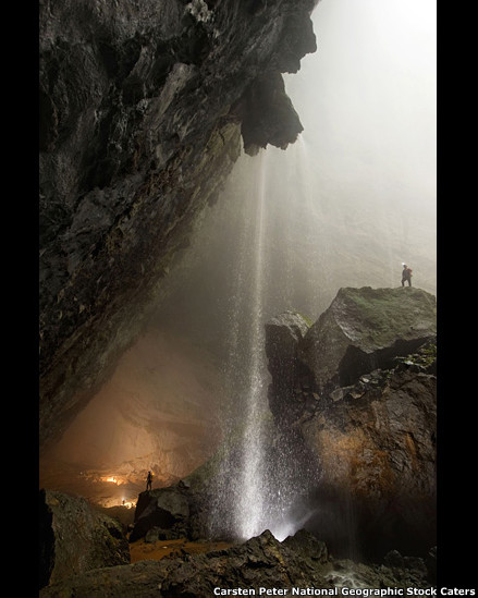110812150439_cuevas_4_439x549_carstenpeternationalgeographicstockcaters.jpg
