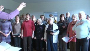 120305155539_braunschweig_hospice_choir_304x171_bbc_nocredit.jpg