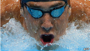 120731211744_michael_phelps_record_man_304x171_afp.jpg