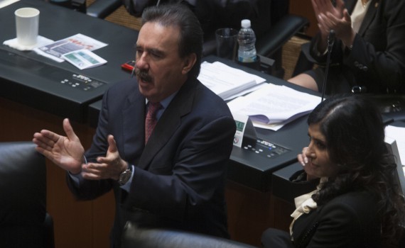 Senadores_Sesio769n_Ordinaria-6-e1348877815978.jpg