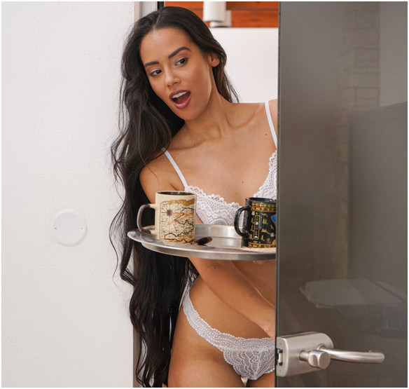 dj_andreina_deluxe_s2_ru040219_sml_28.jpg